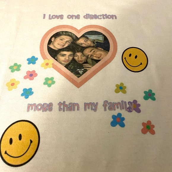 y2k one direction tee! - Picture 3 of 3